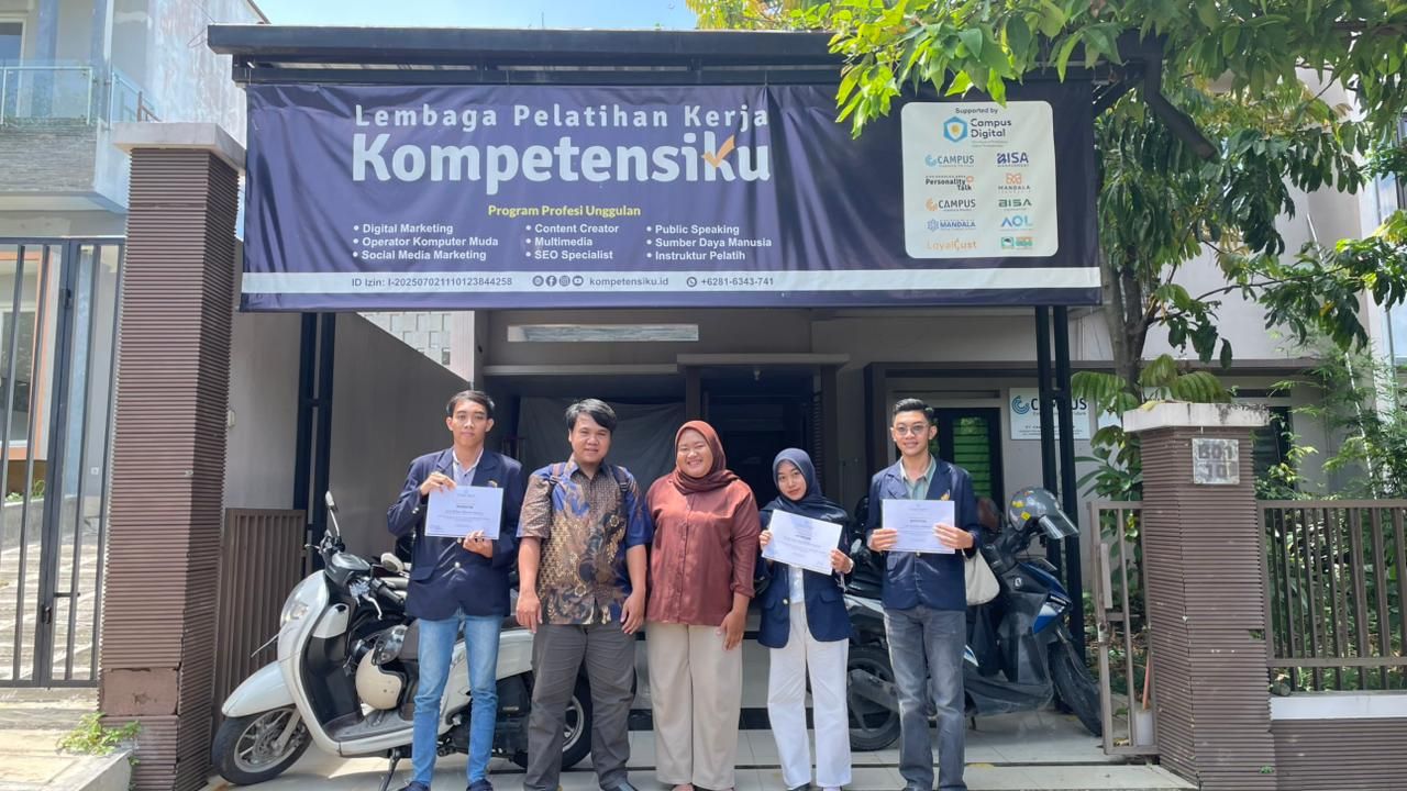 Inovasi Perpustakaan Digital Mahasiswa Informatika Kembangkan Website Fullstack di PT Campus Digital Indonesia