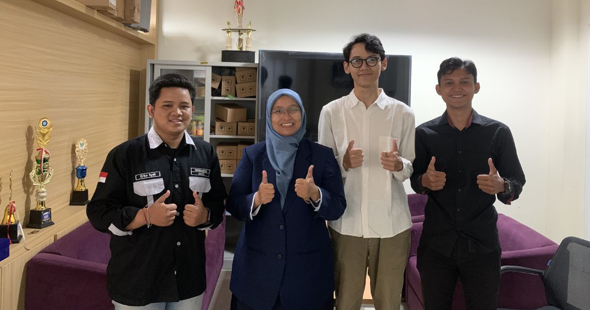 Implementasi Sistem Absensi Berbasis Web oleh Mahasiswa Informatika Universitas PGRI Semarang di CV Serpihan Tech Solution