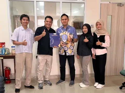 Mahasiswa Informatika UPGRIS Kembangkan Sistem Tracer Study Berbasis Web saat Magang di Universitas BPD Semarang
